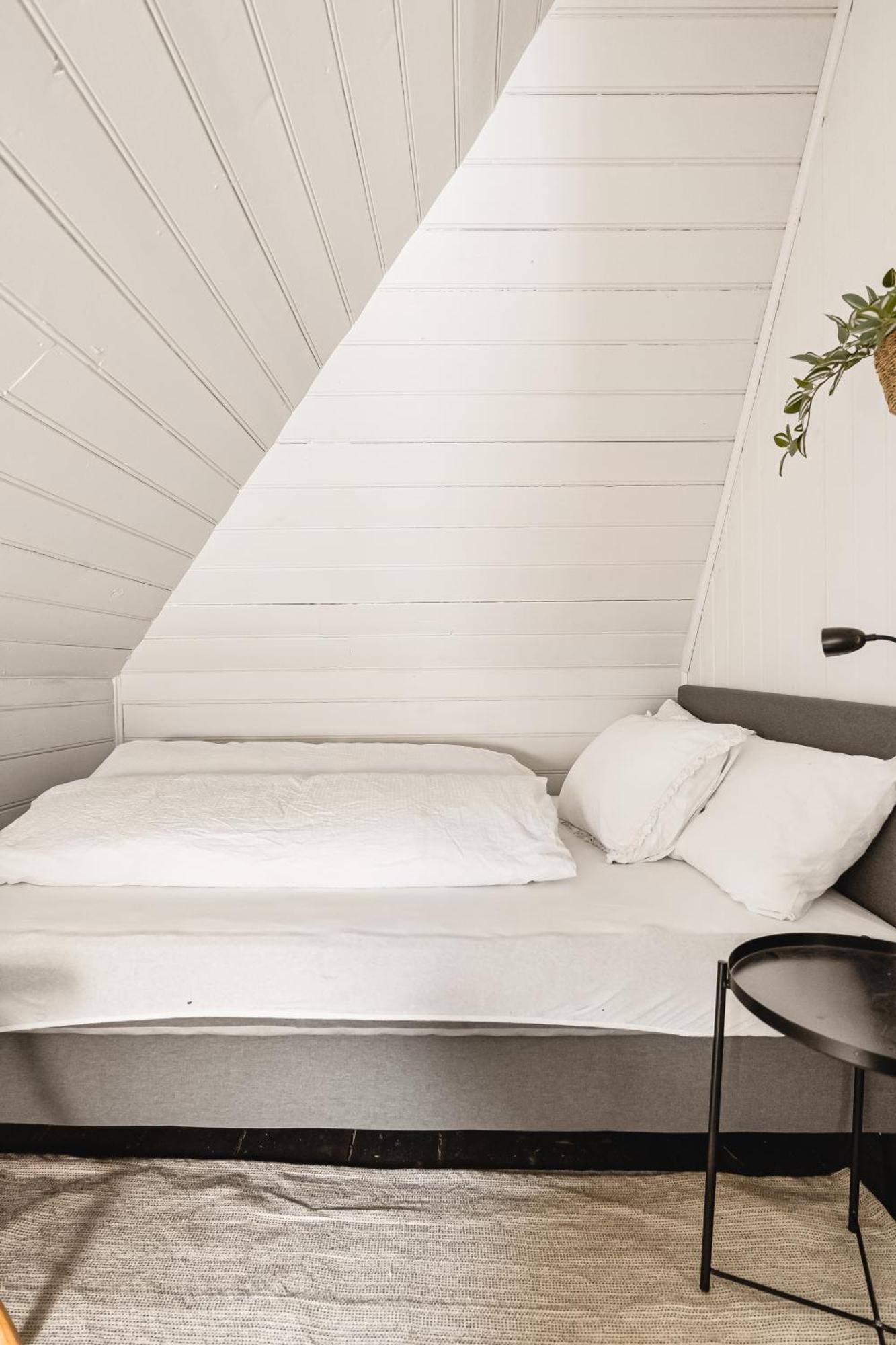 Ferienwohnung 2024 Renovated Luxury Penthouse! Up To 9 Guests! Bergen Exterior foto