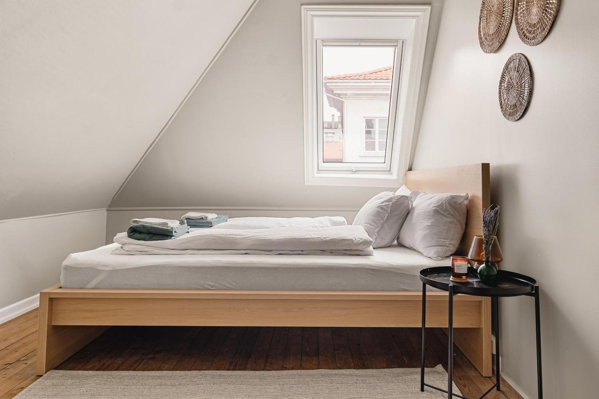 Ferienwohnung 2024 Renovated Luxury Penthouse! Up To 9 Guests! Bergen Exterior foto