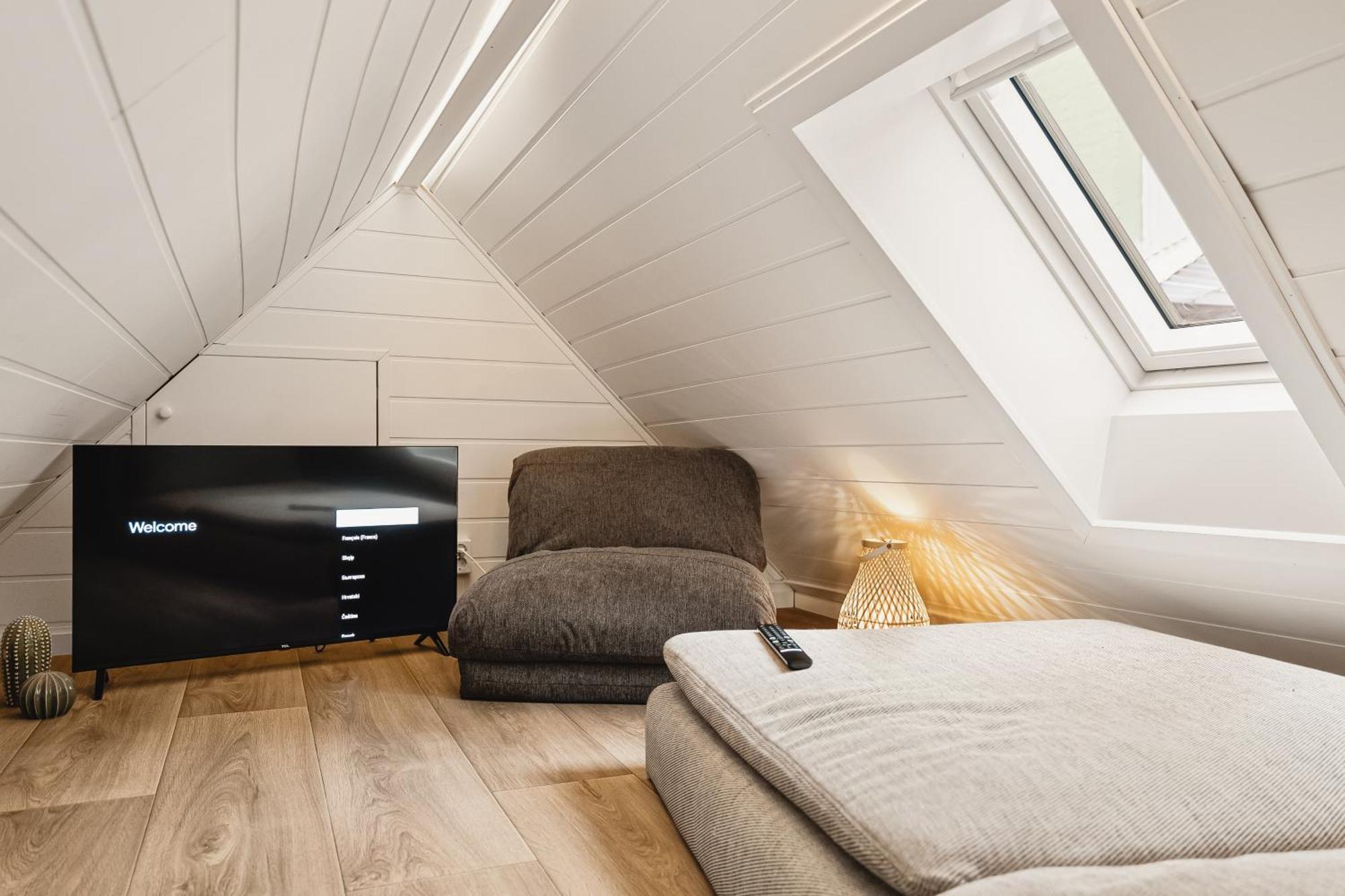 Ferienwohnung 2024 Renovated Luxury Penthouse! Up To 9 Guests! Bergen Exterior foto